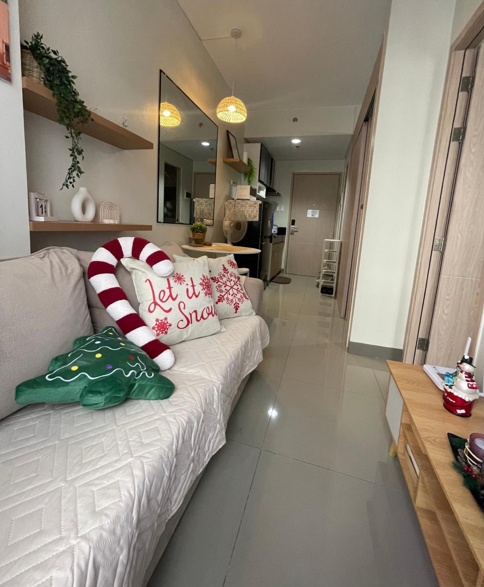The 1900 At Charm Residences *