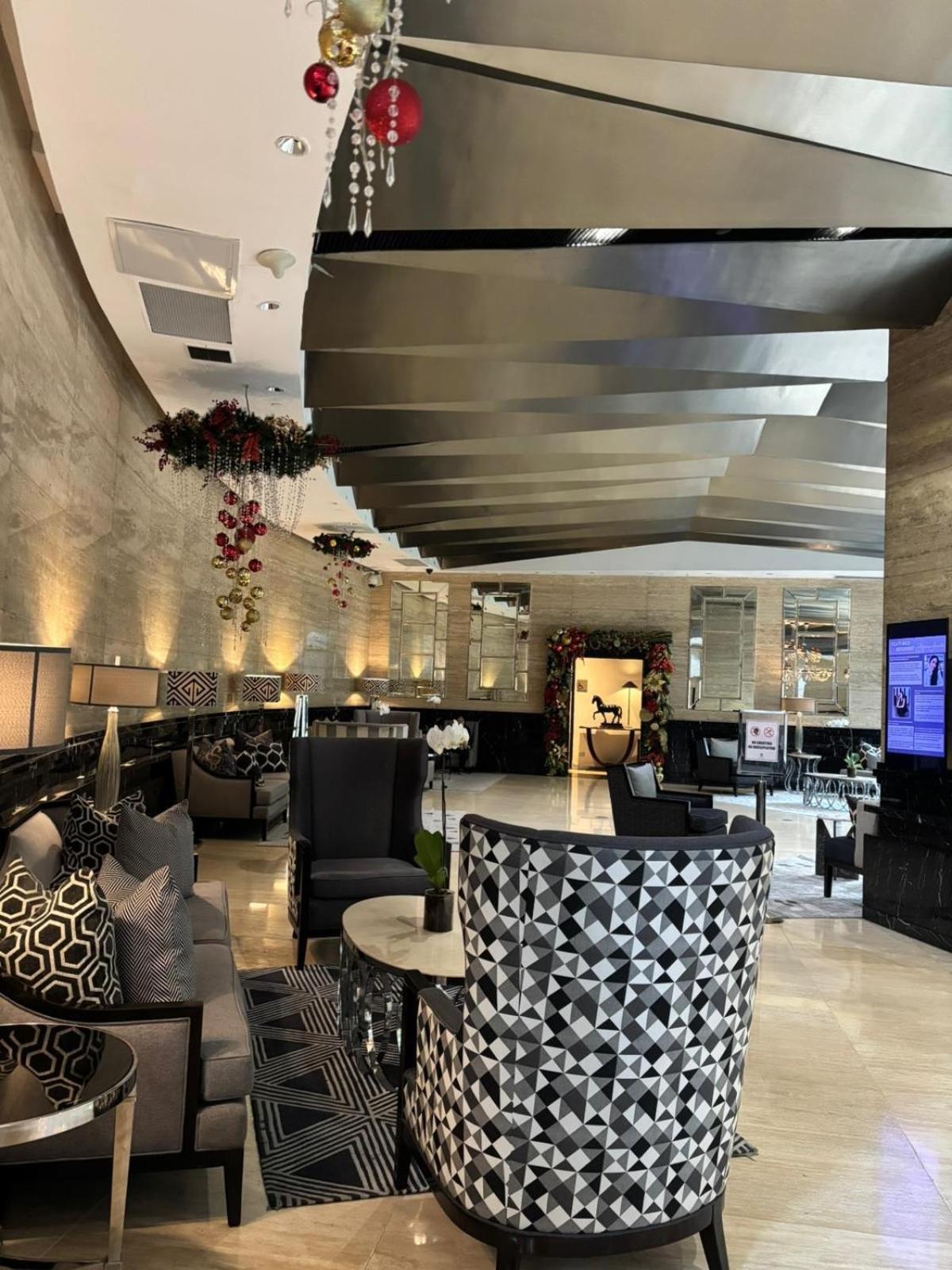 Apartment Prime Location Walk To Nightlife! The Gramercy Manila