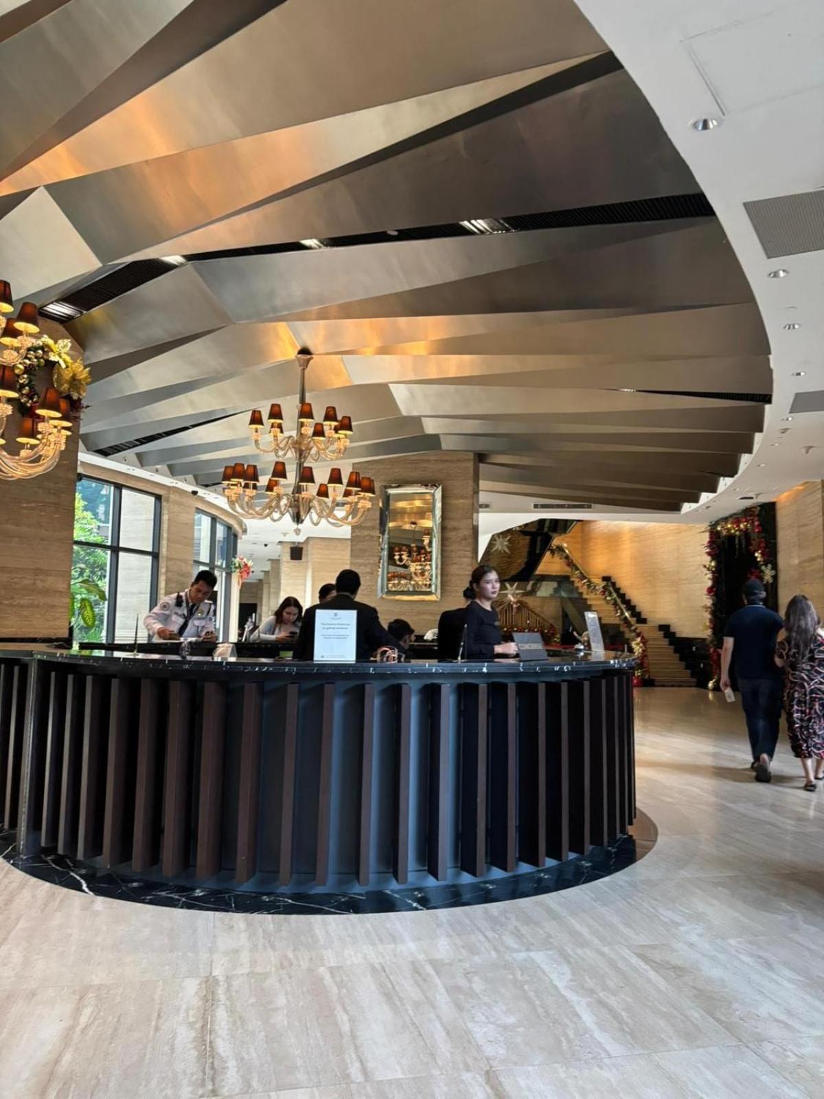 Apartment Prime Location Walk To Nightlife! The Gramercy Manila