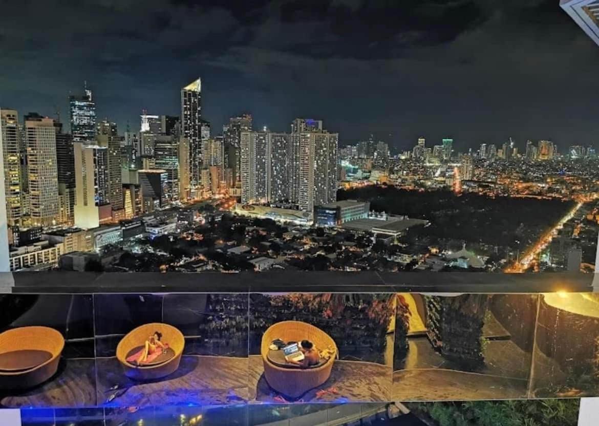 Prime Location Walk To Nightlife! The Gramercy *