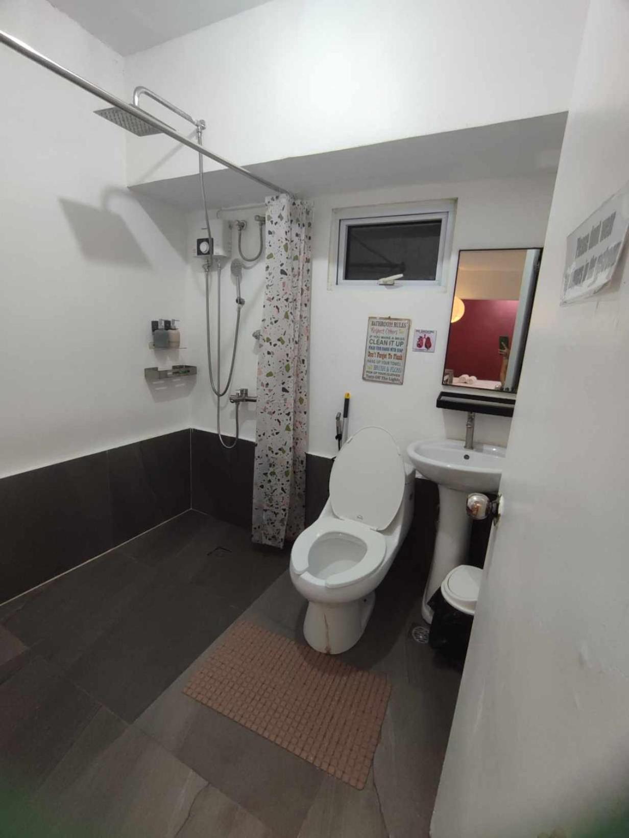L1 Staycation In Bonifacio Global Apartment Manila