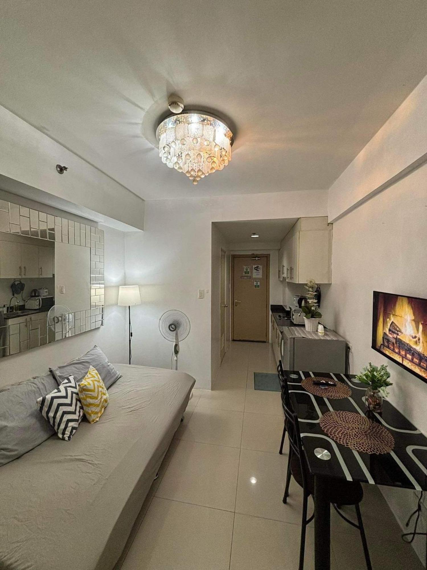 Apartment Staycation For At Casa Amara Near Moa *