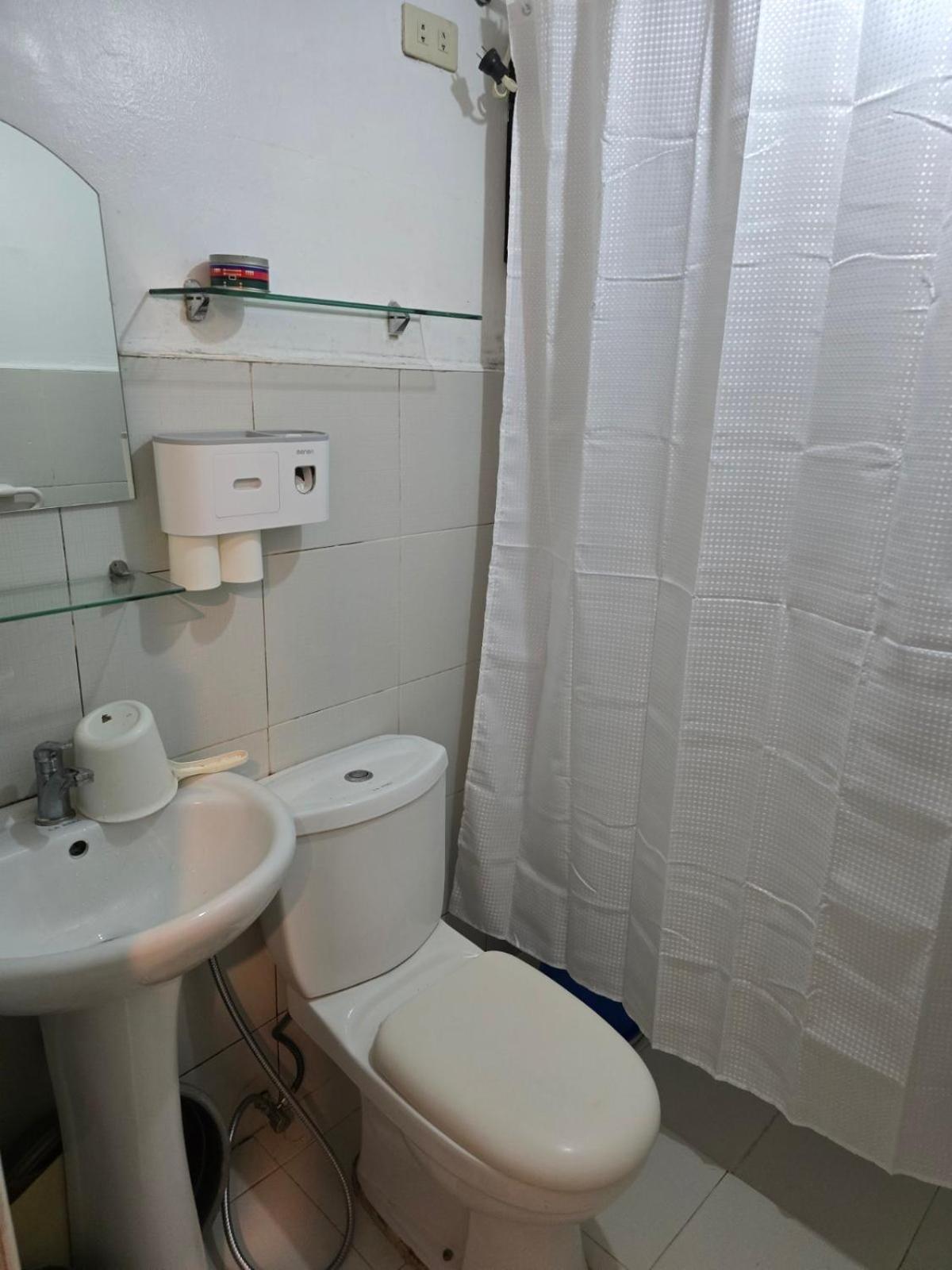 Homey Airport 1br W Wi-fi Apartment *