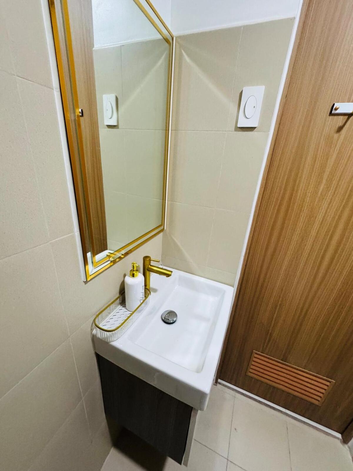 The Haven Shore3 Residences T2 Apartment Manila