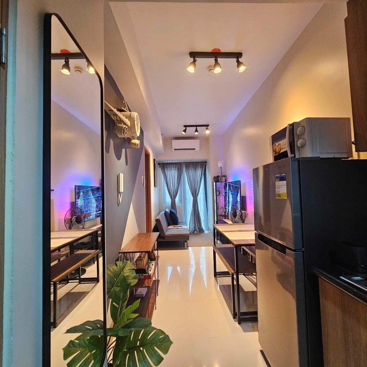 Cozy Minimalist Unit At Smdc Shore 3