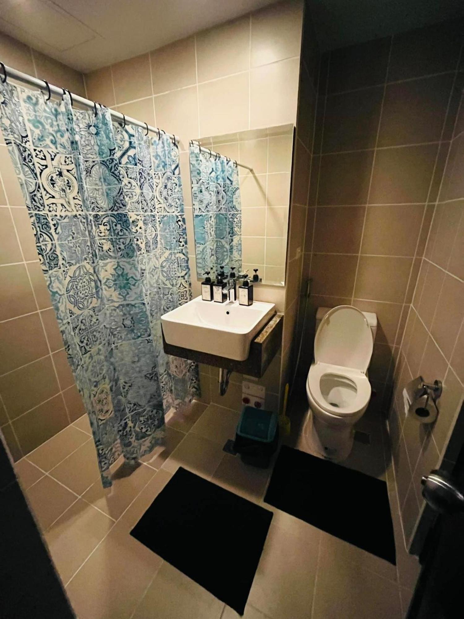 Apartment Manhattan Plaza Tower 1, Araneta Cubao, Quezon City, Metro Manila