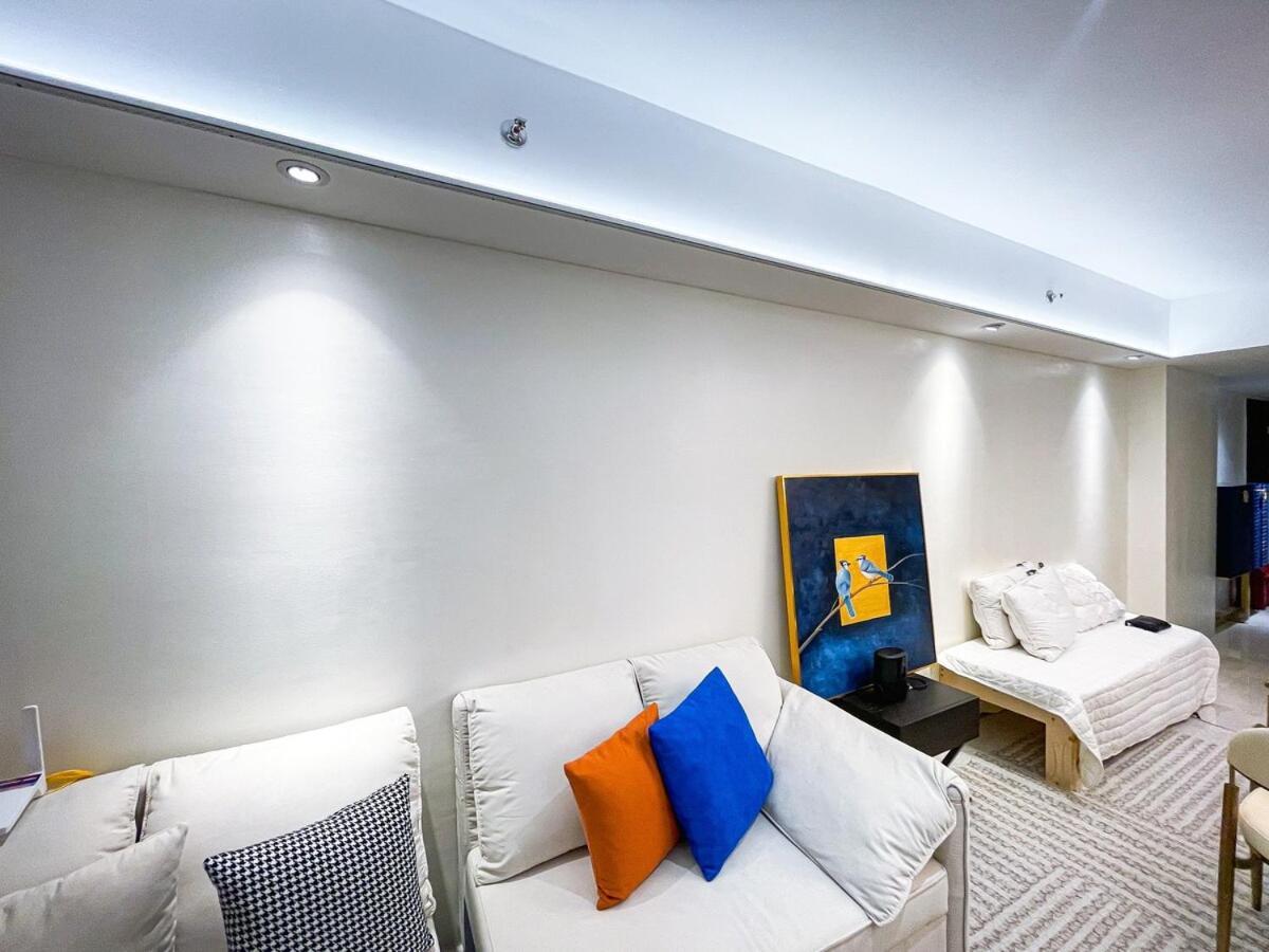 Luxury 4br Penthouse Across Of Dreams Apartment