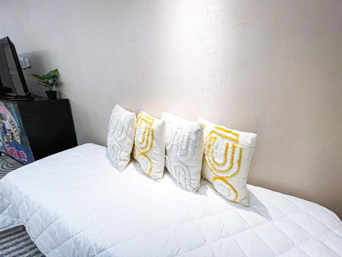 Luxury 4br Penthouse Across Of Dreams Apartment Manila