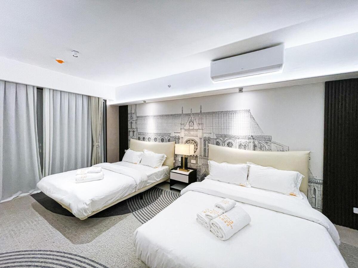 Luxury 4br Penthouse Across Of Dreams Apartment Manila