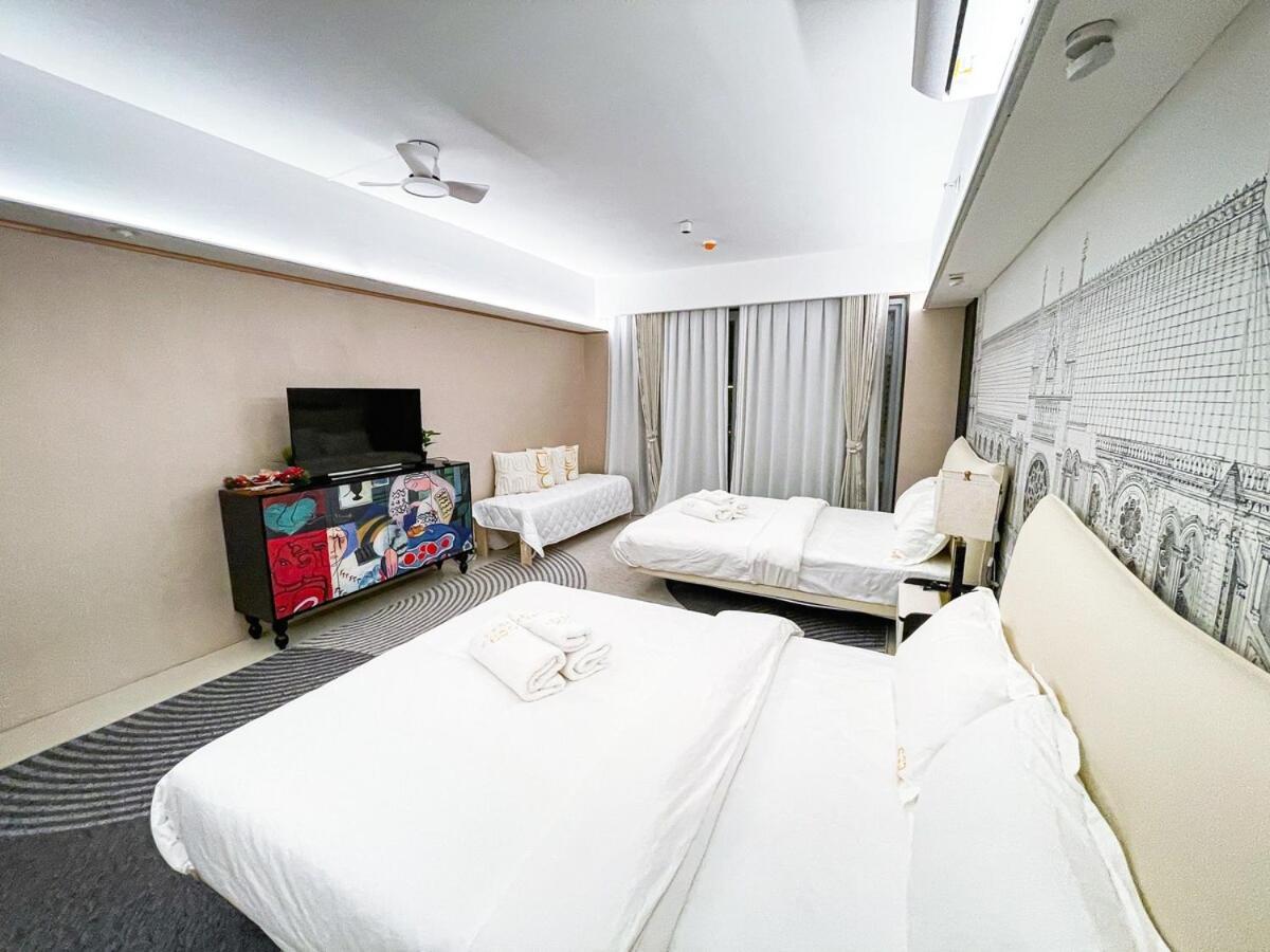 Luxury 4br Penthouse Across Of Dreams Manila