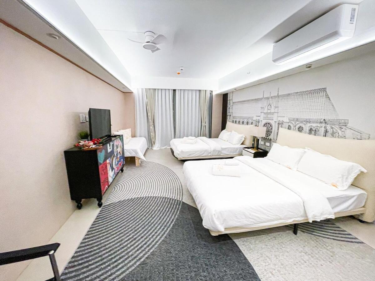 Luxury 4br Penthouse Across Of Dreams Manila