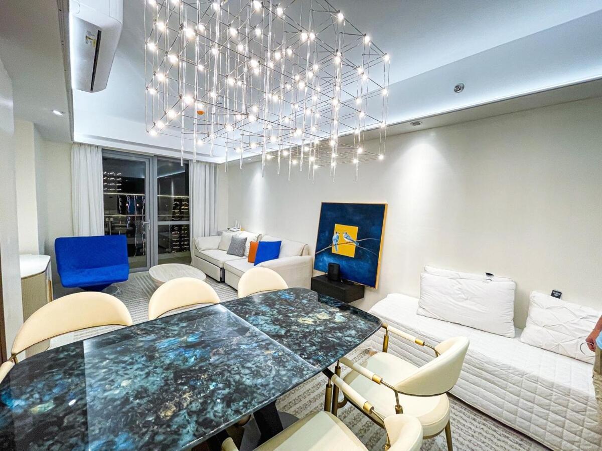 Luxury 4br Penthouse Across Of Dreams Apartment Manila