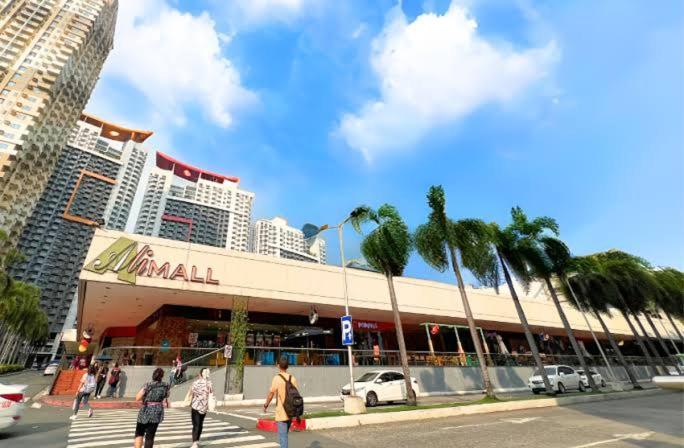 Manhattan Plaza Tower 1, Araneta Cubao, Quezon City, Metro