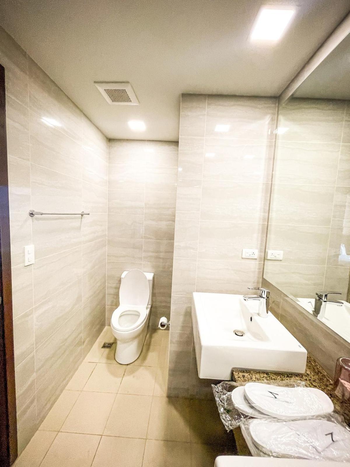 Apartment Modern 2br Beside Okada With Sunset View