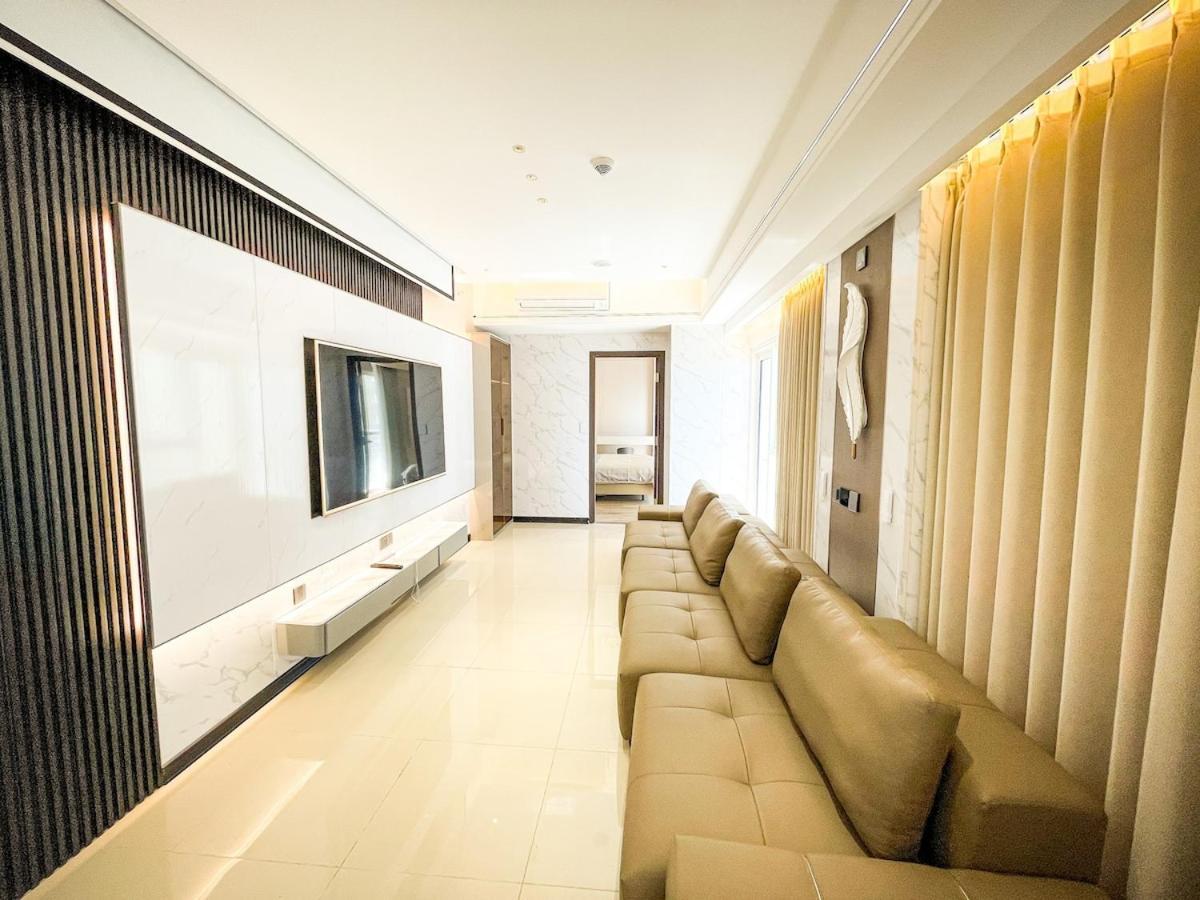 Apartment Modern 2br Beside Okada With Sunset View Manila
