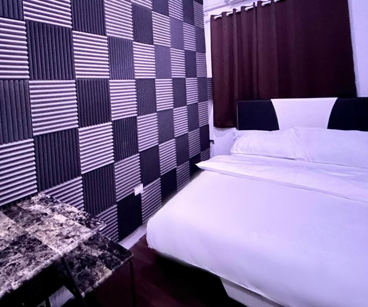 Private With Ac And Fan At Ekg House Aparthotel *