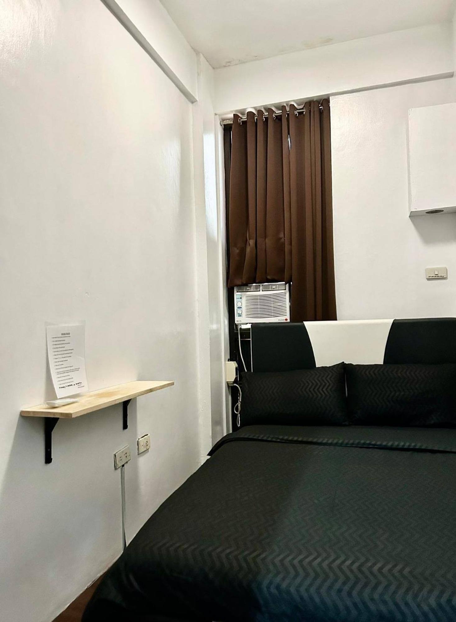 Aparthotel Private With Ac And Fan At Ekg House Manila