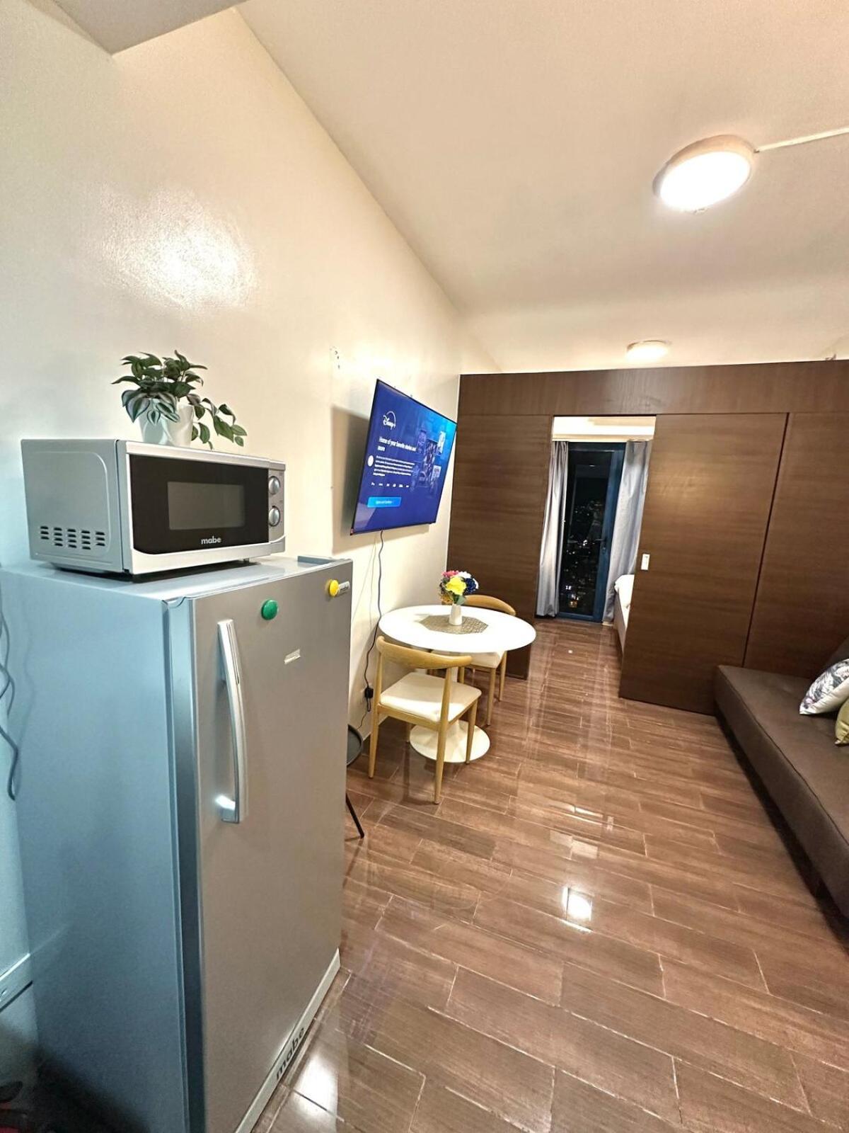 Apartment Comfy Makati Wifi, Netflix And