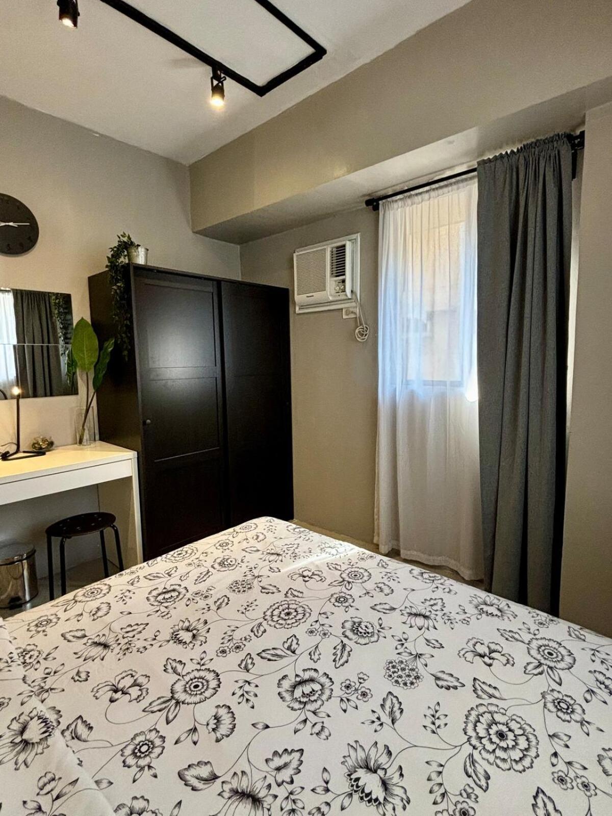 Helloqc Cubao - Cosy W Pool Access Nr Train & Bus Stns For 4pax *