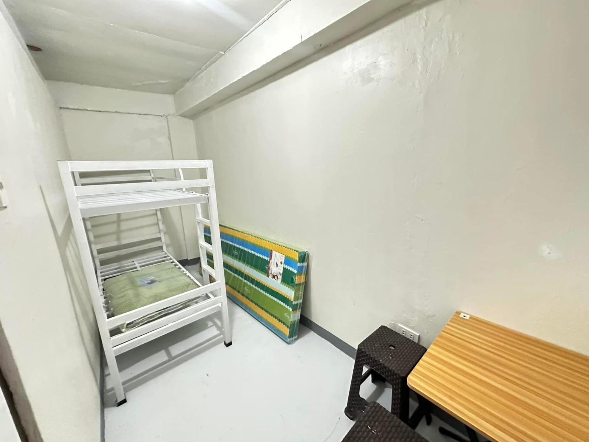 Near At Vluna Medical Center Kalayaan Avenue, Philippine Heart Center, East Avenue Medical Hospital, Quezon Manila