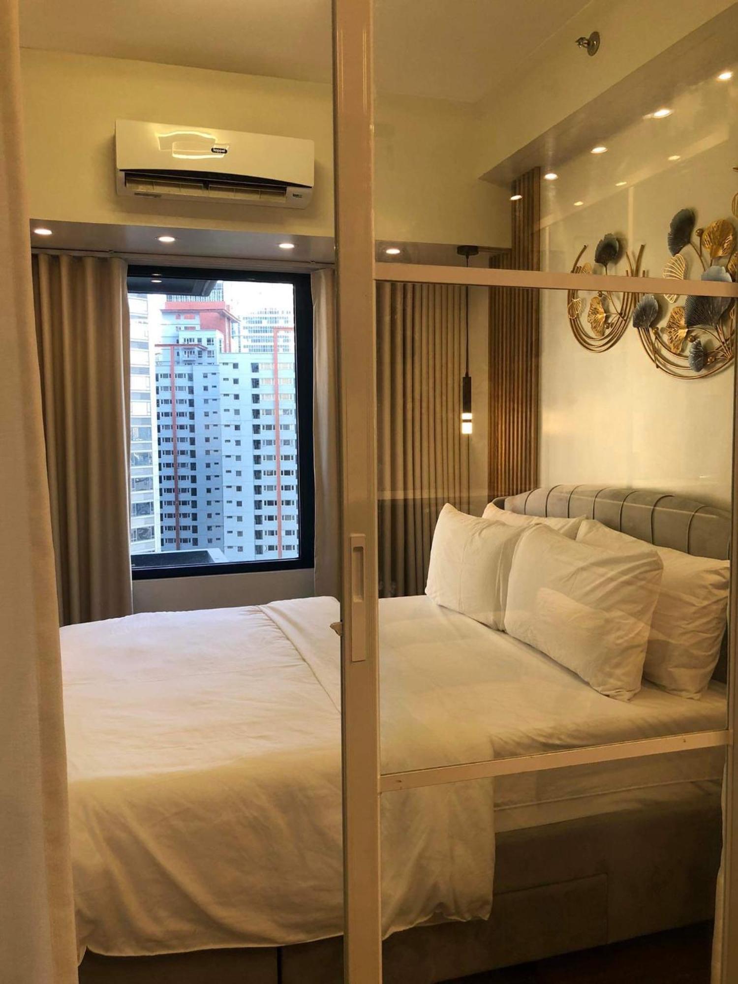 Urbanview Oasis At Air Residences * Manila