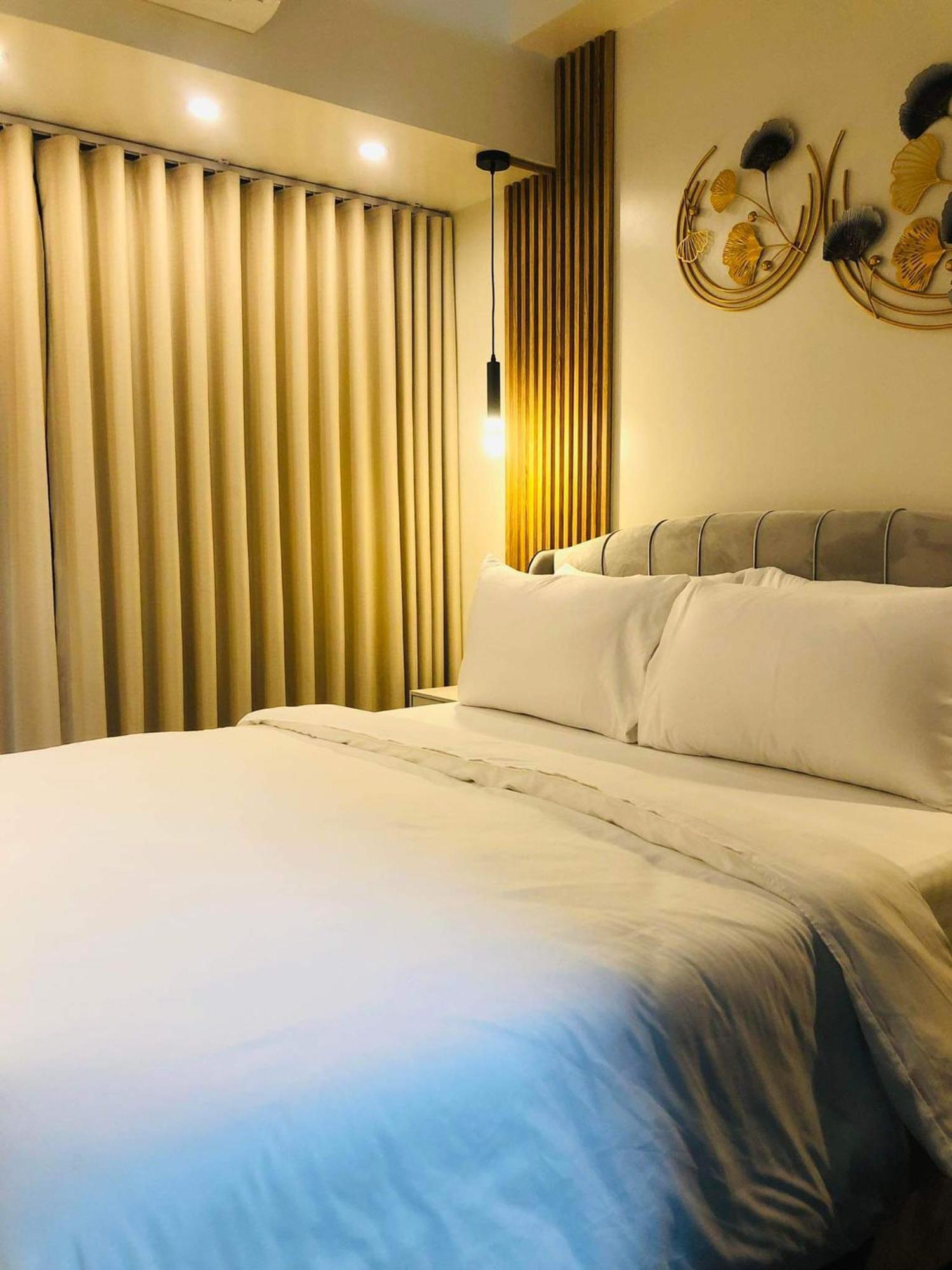 Urbanview Oasis At Air Residences Manila