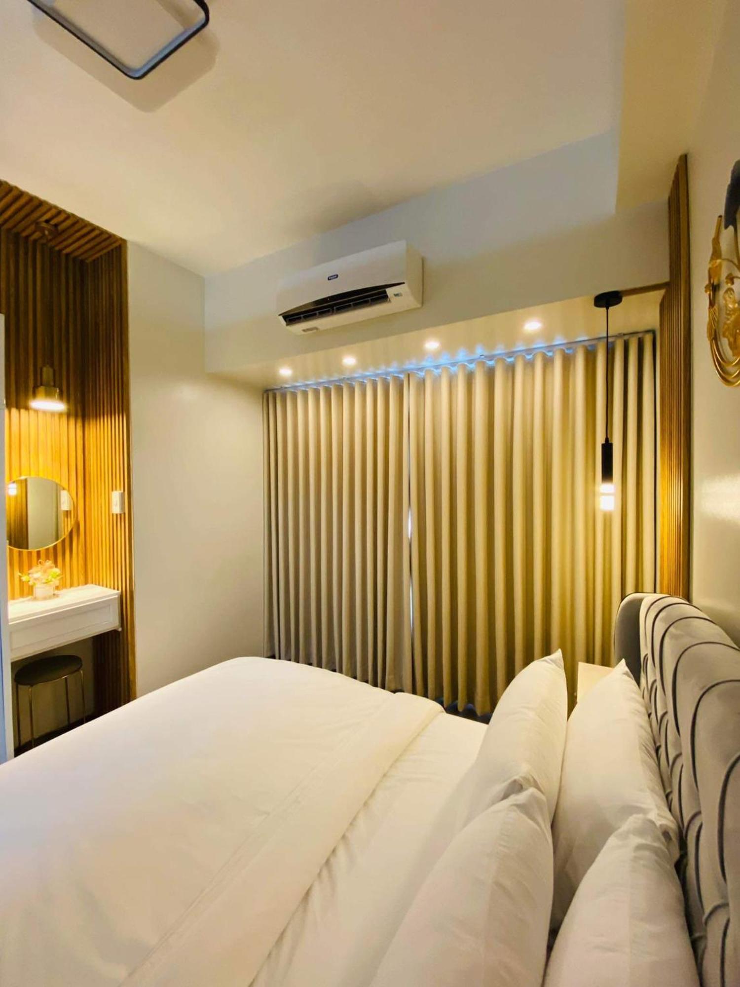 Urbanview Oasis At Air Residences Aparthotel Manila