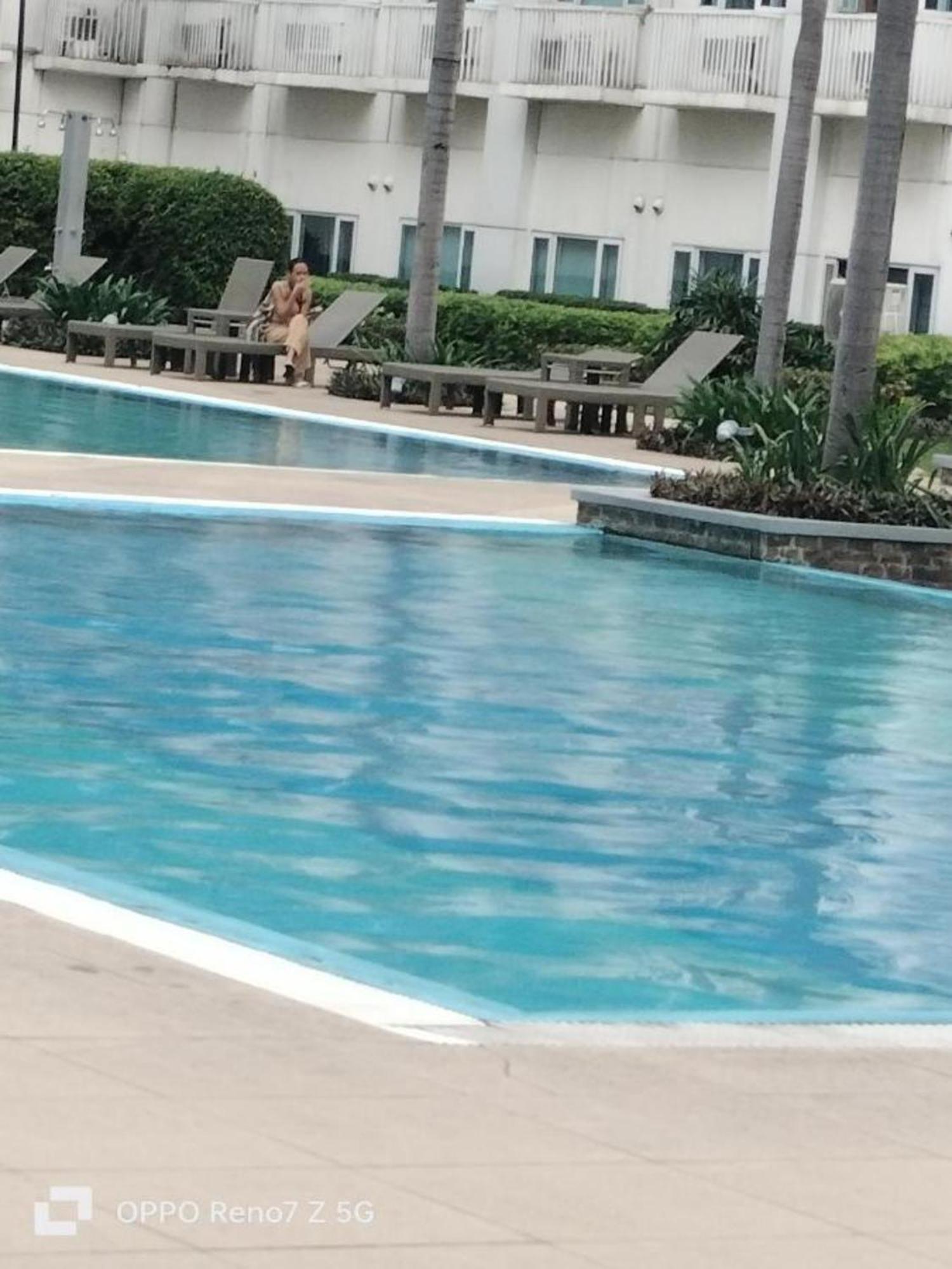 Las Vegas Of The Philippines In Pasay Manila! Luxury Near Naia Airport, Solaire, Okada, City Of Dreams, And Casinos. Enjoy Free Pool Access, High-speed Wifi, And Netflix. Comfort With Resort-type Living. Secure Your Limited Offer This Month * Manila