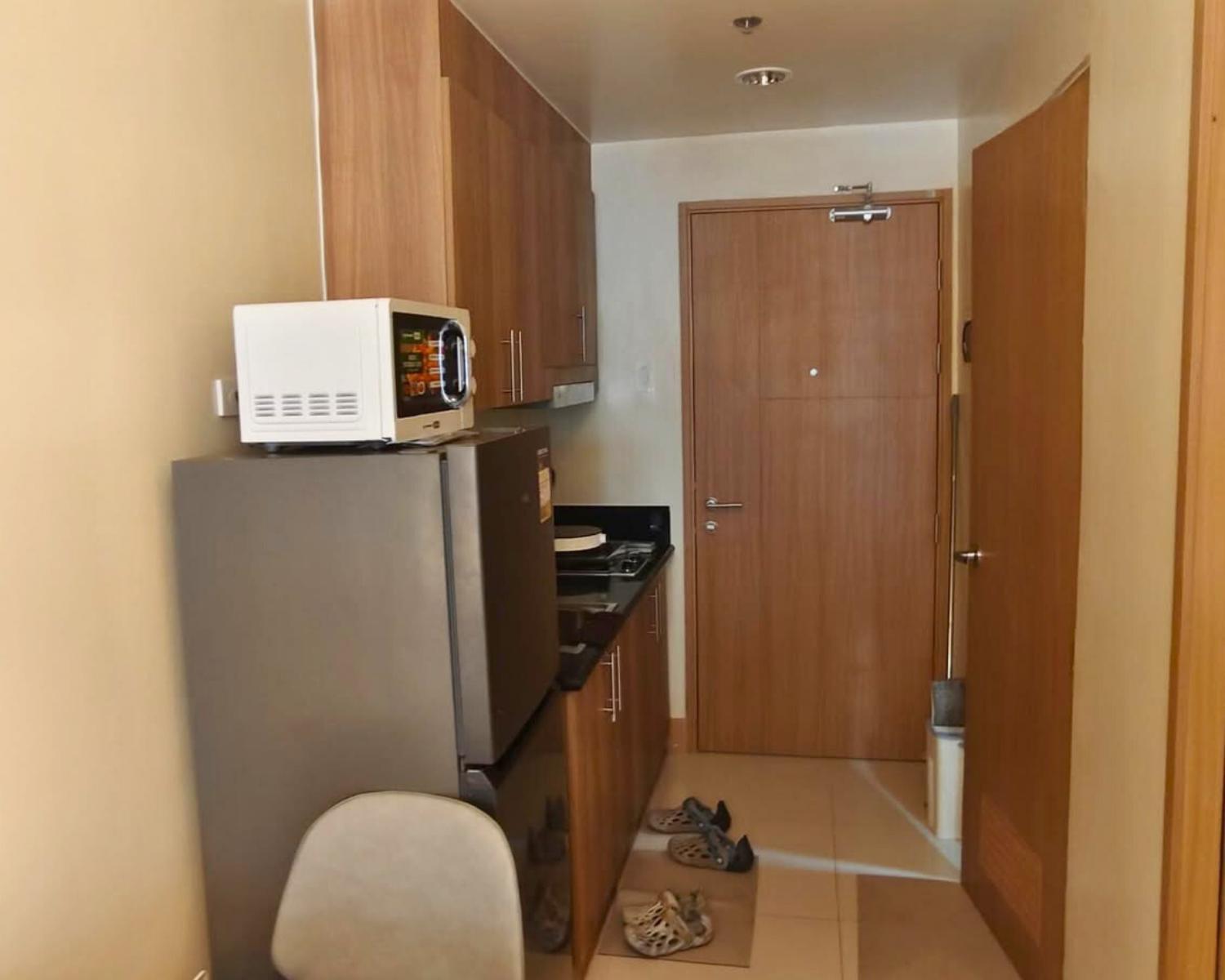 Ndulge In Opulence On A Budget Near Moa! Luxuriate In Our Deluxe 1 Bedroom Units With Stunning Views. Enjoy Free Netflix And An Exceptional Discount. Book Now For A Lavish And Affordable Escape!