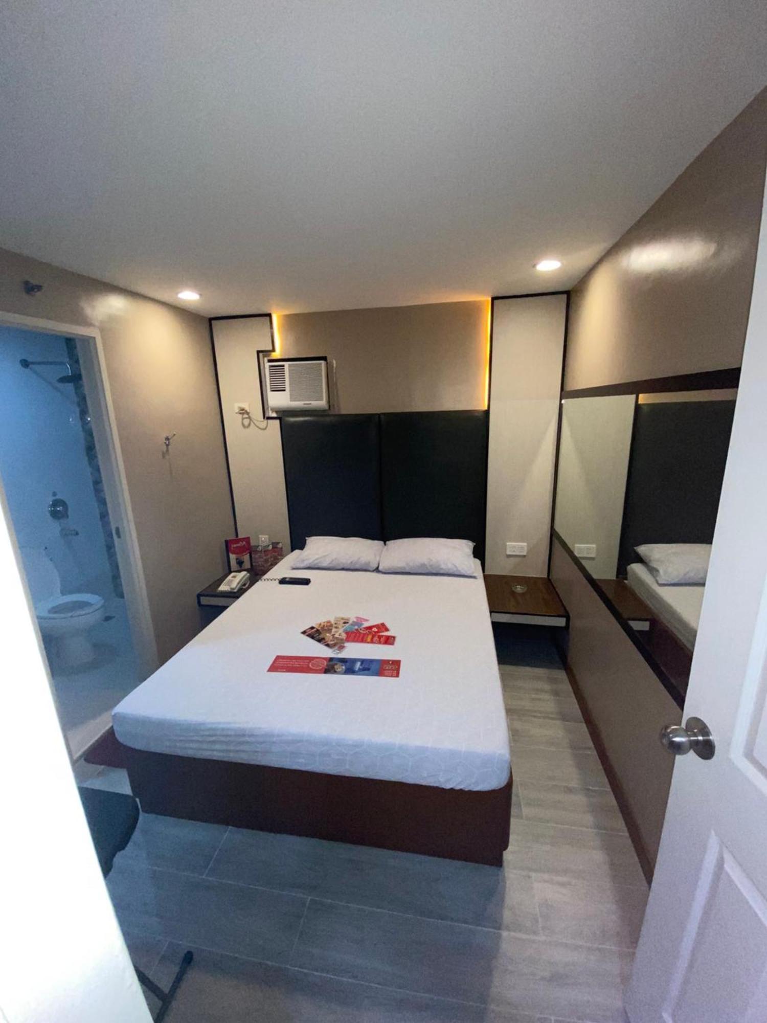 Hotel Sogo Santa Mesa *