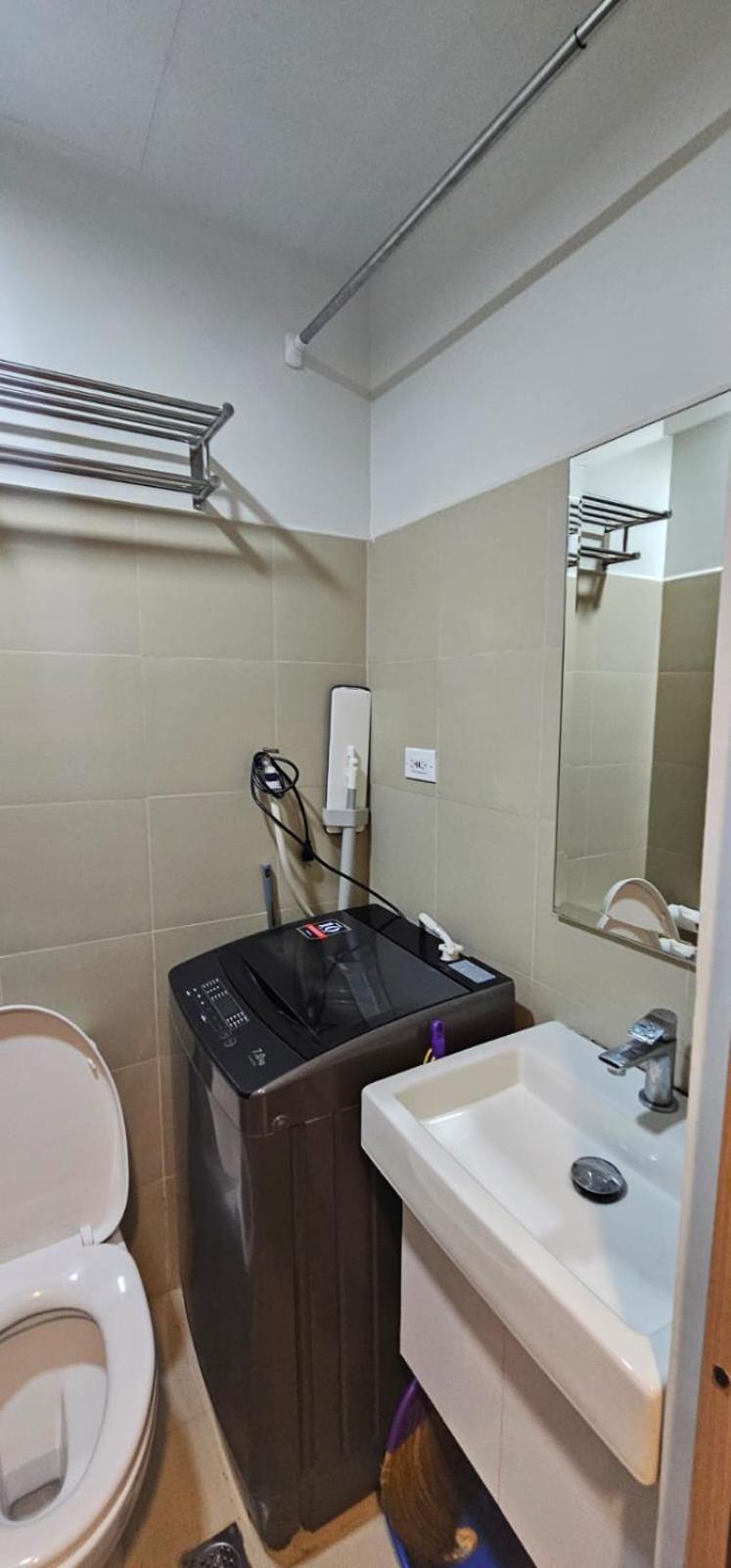 2 Bedroom Mall Of And Airport Hotel *