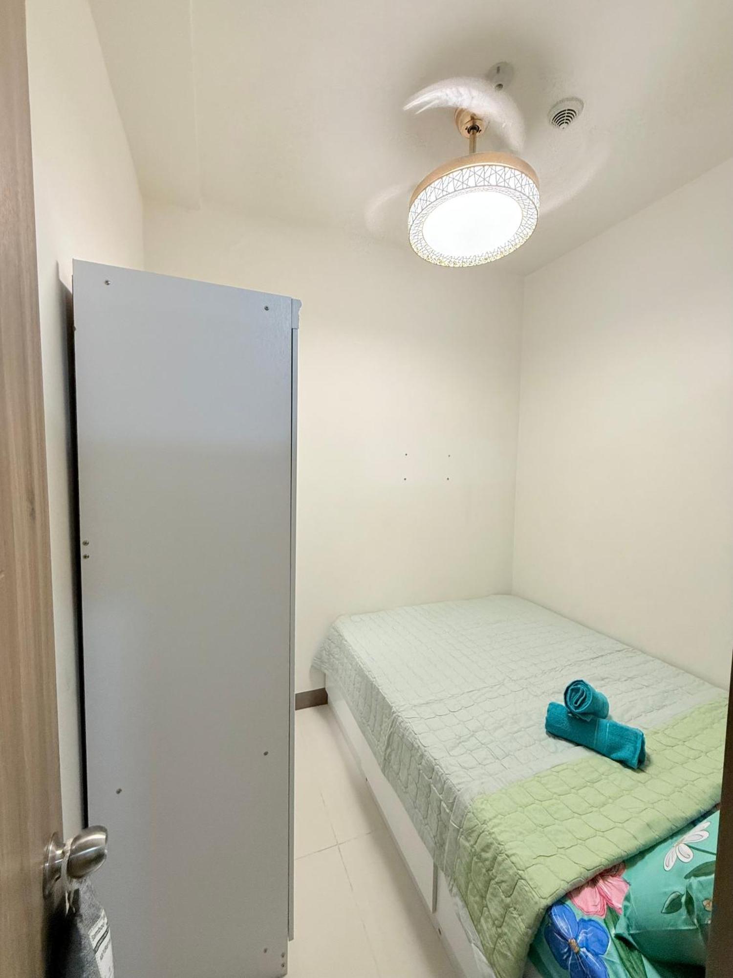 Comfortable Cozy Staycation Manila
