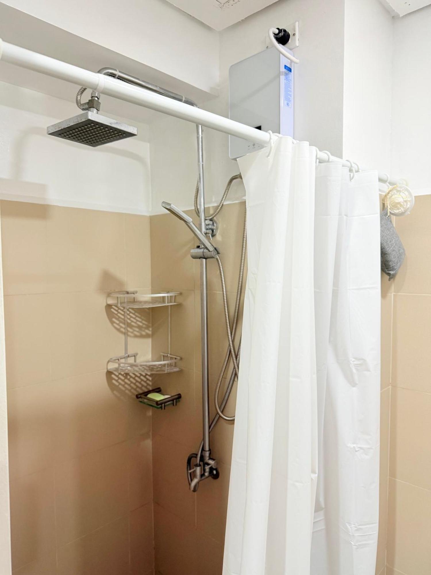 Comfortable Cozy Staycation Aparthotel *