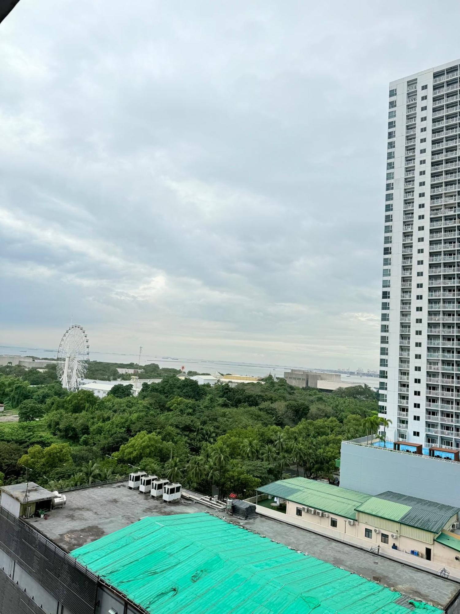 Aparthotel Comfortable Cozy Staycation Manila