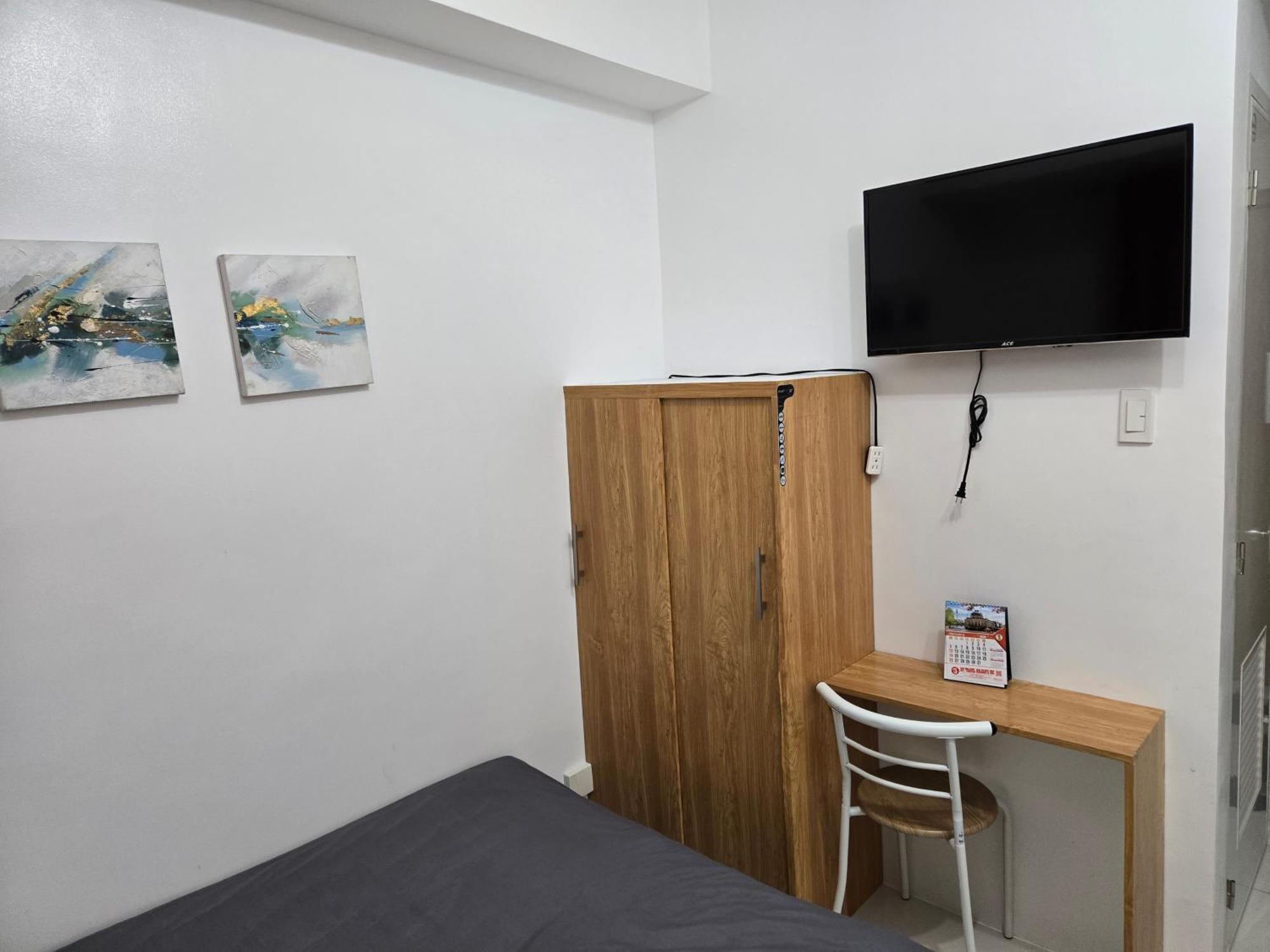 Apartment Staycation Near Us Embassy Manila