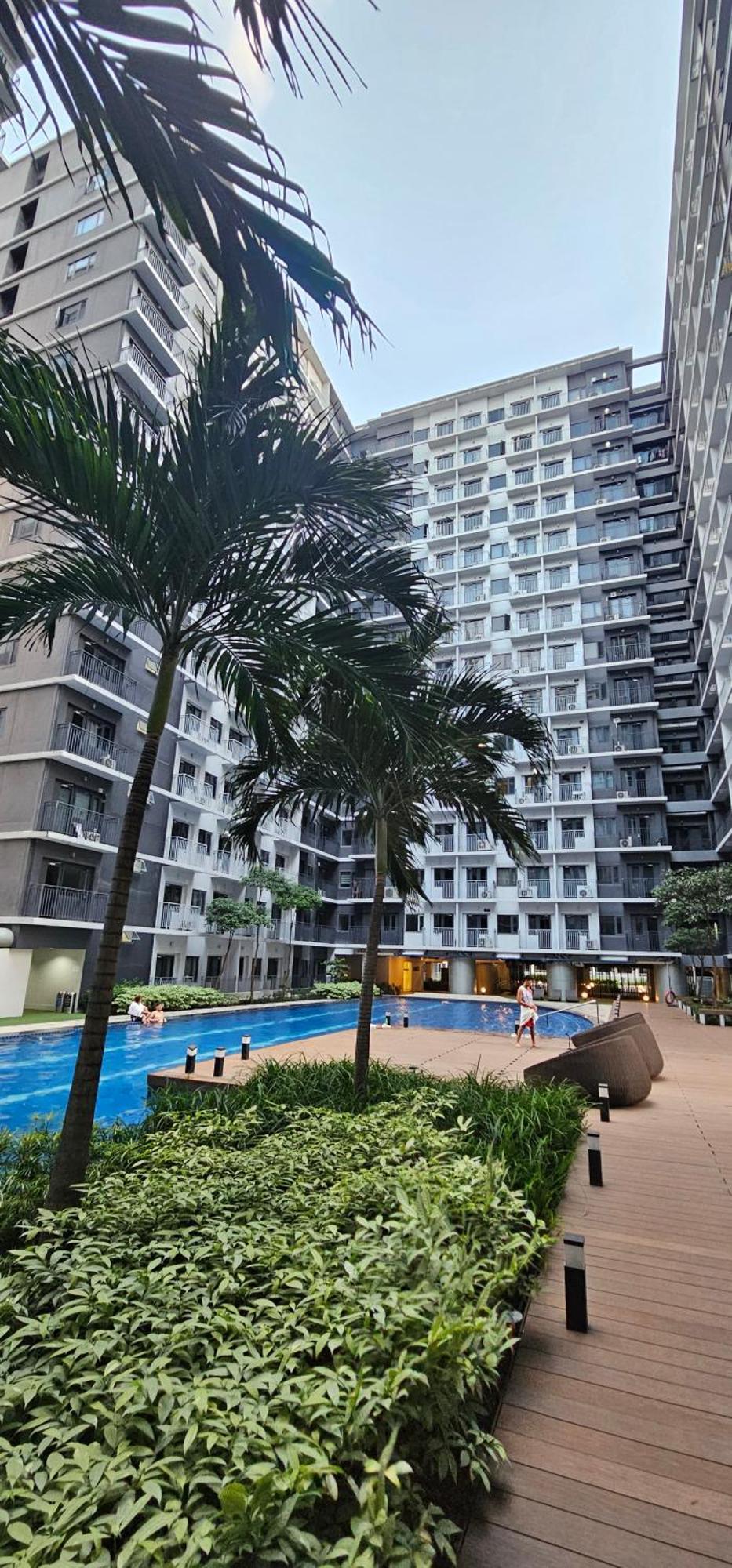 2 Bedroom Mall Of And Airport Hotel