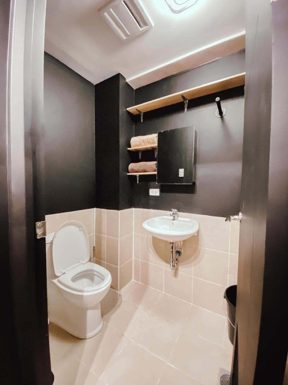 Apartment Industrial Themed Unit Celandine Balintawak *