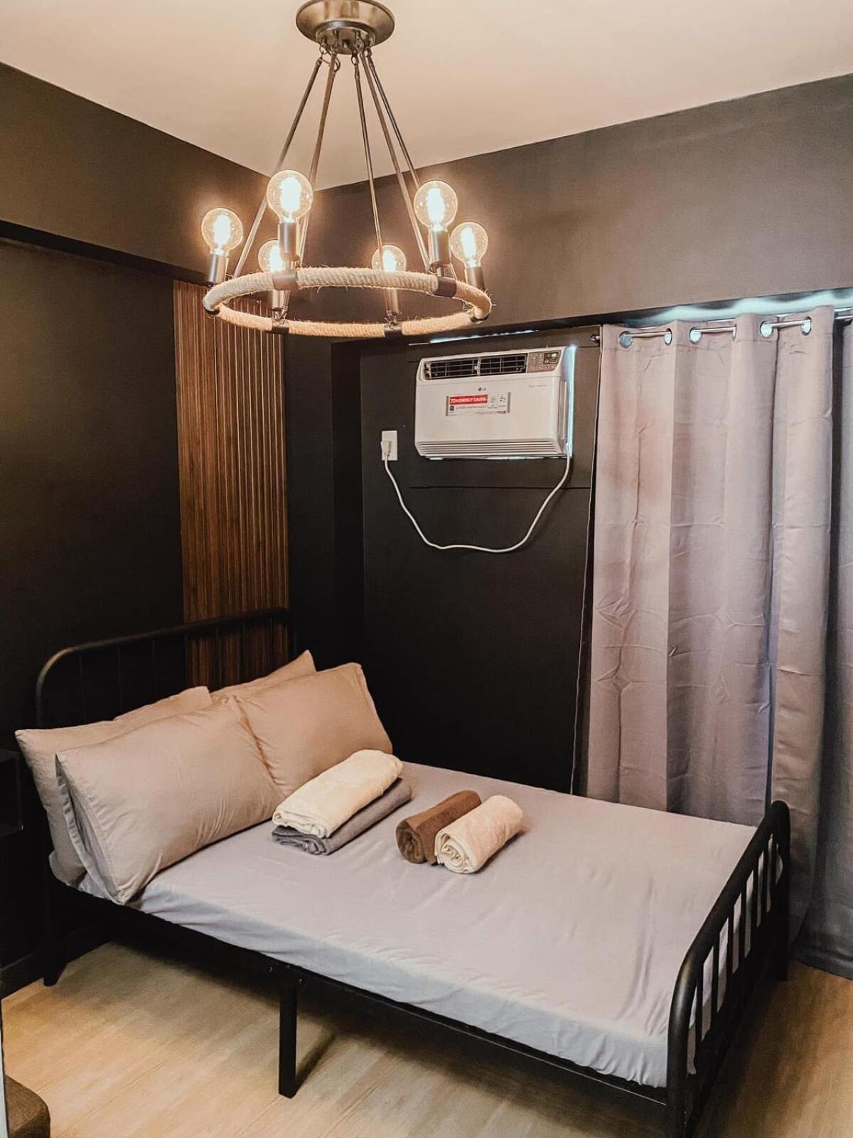 Industrial Themed Unit Celandine Balintawak