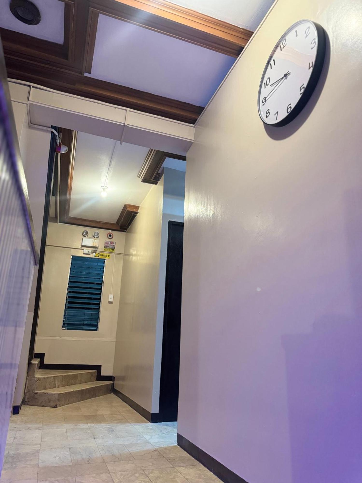 88ap House San Marcelino Bed & Breakfast Manila