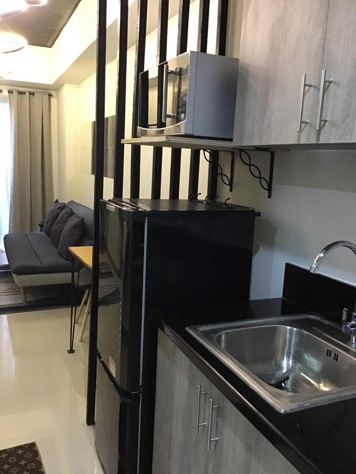 1br With Balcony Condotel In Moa Complex, Entertainment City, Near Naia, Free Wifi, Netflix Apartment