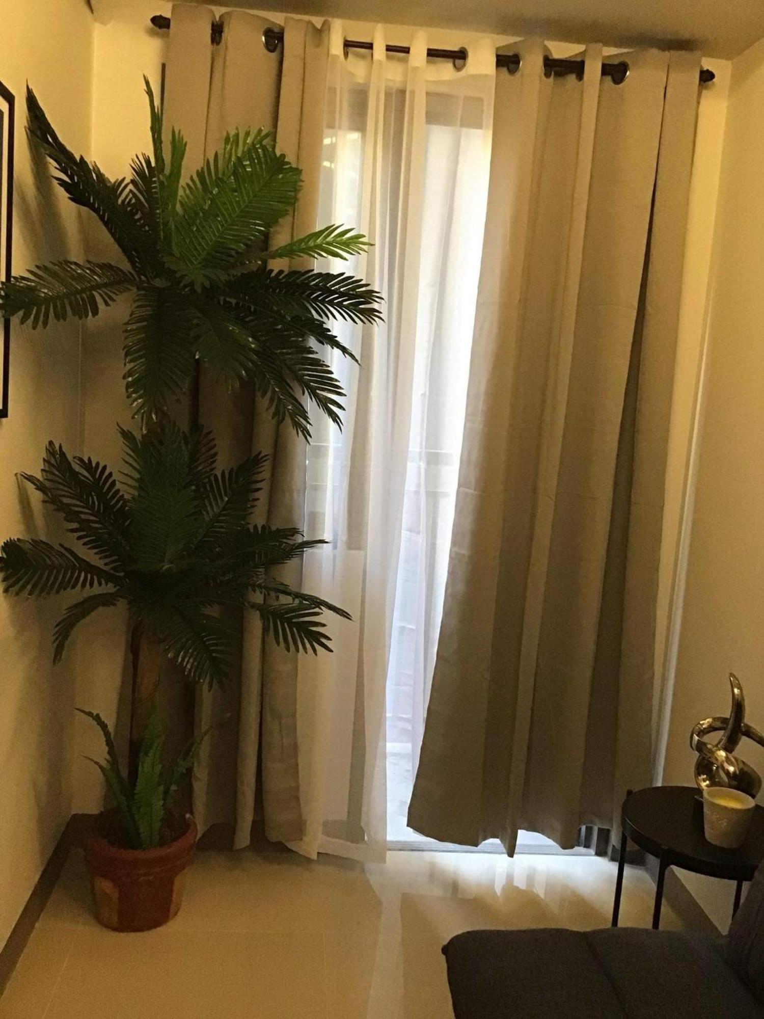 1br With Balcony Condotel In Moa Complex, Entertainment City, Near Naia, Free Wifi, Netflix Apartment *