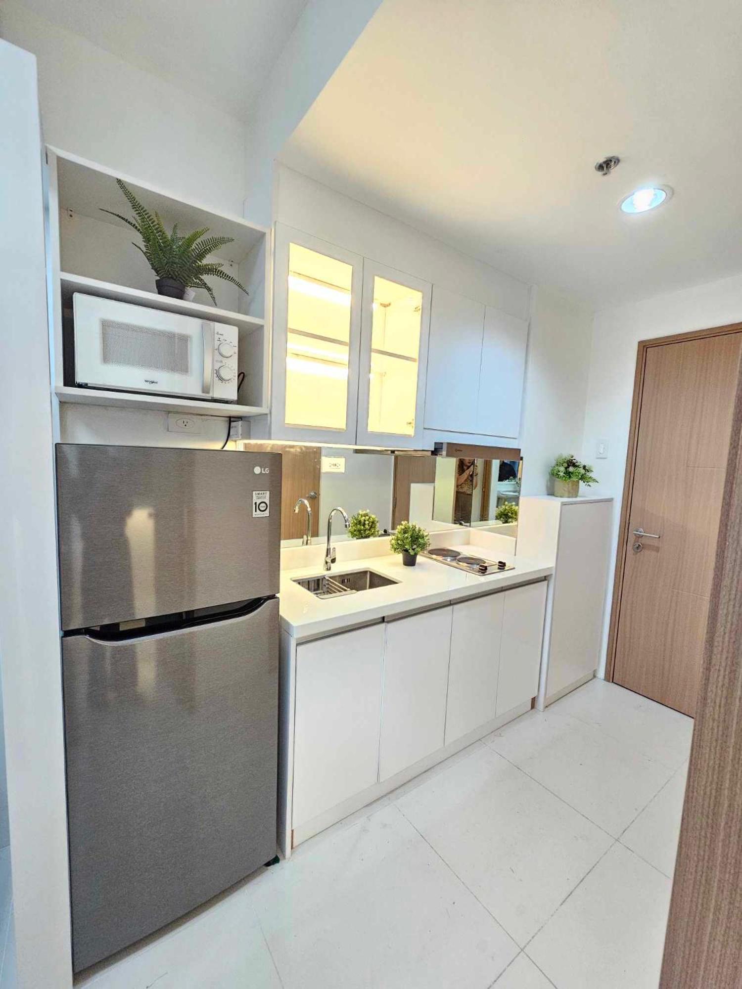 Shore 3 Tower 4 Amenity View Pasay Apartment