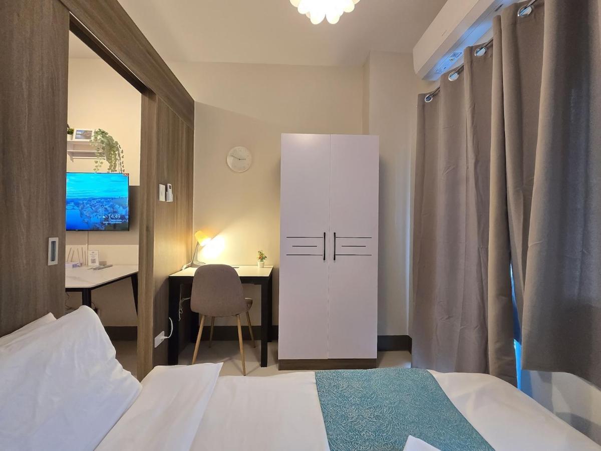 1br Unit Condotel W Balcony Fame Residences -fm46 Apartment