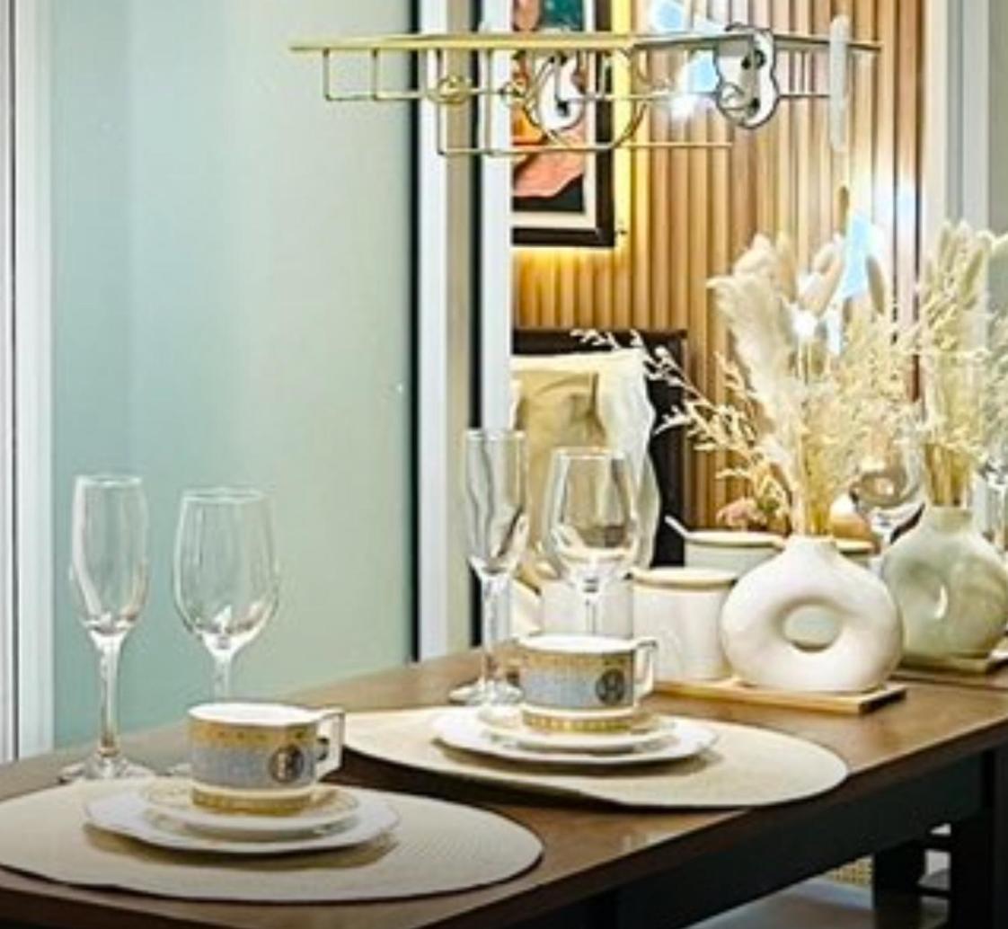 Apartment Paris Hilton *