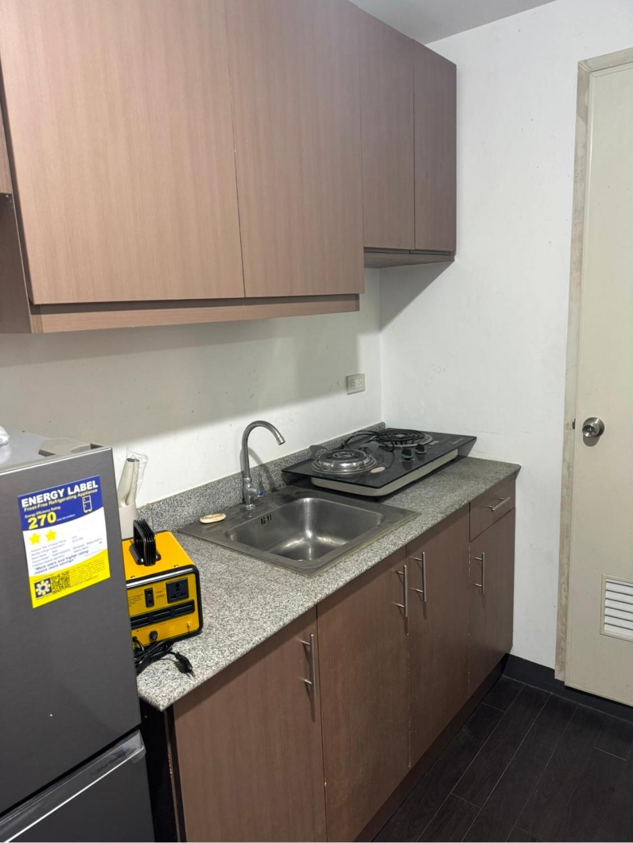 Fairview 1br *