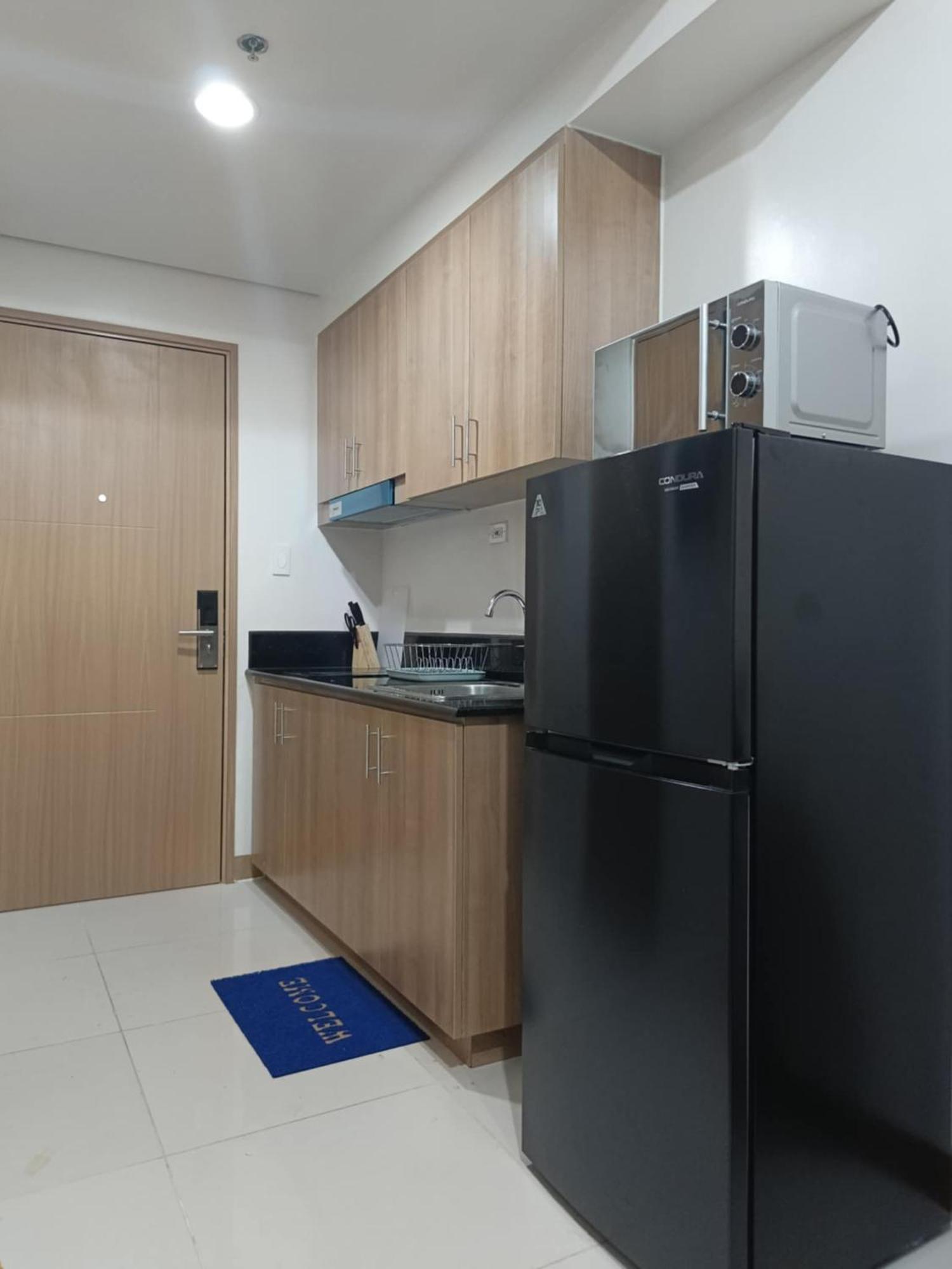 Smdc Red Residences, Makati Manila