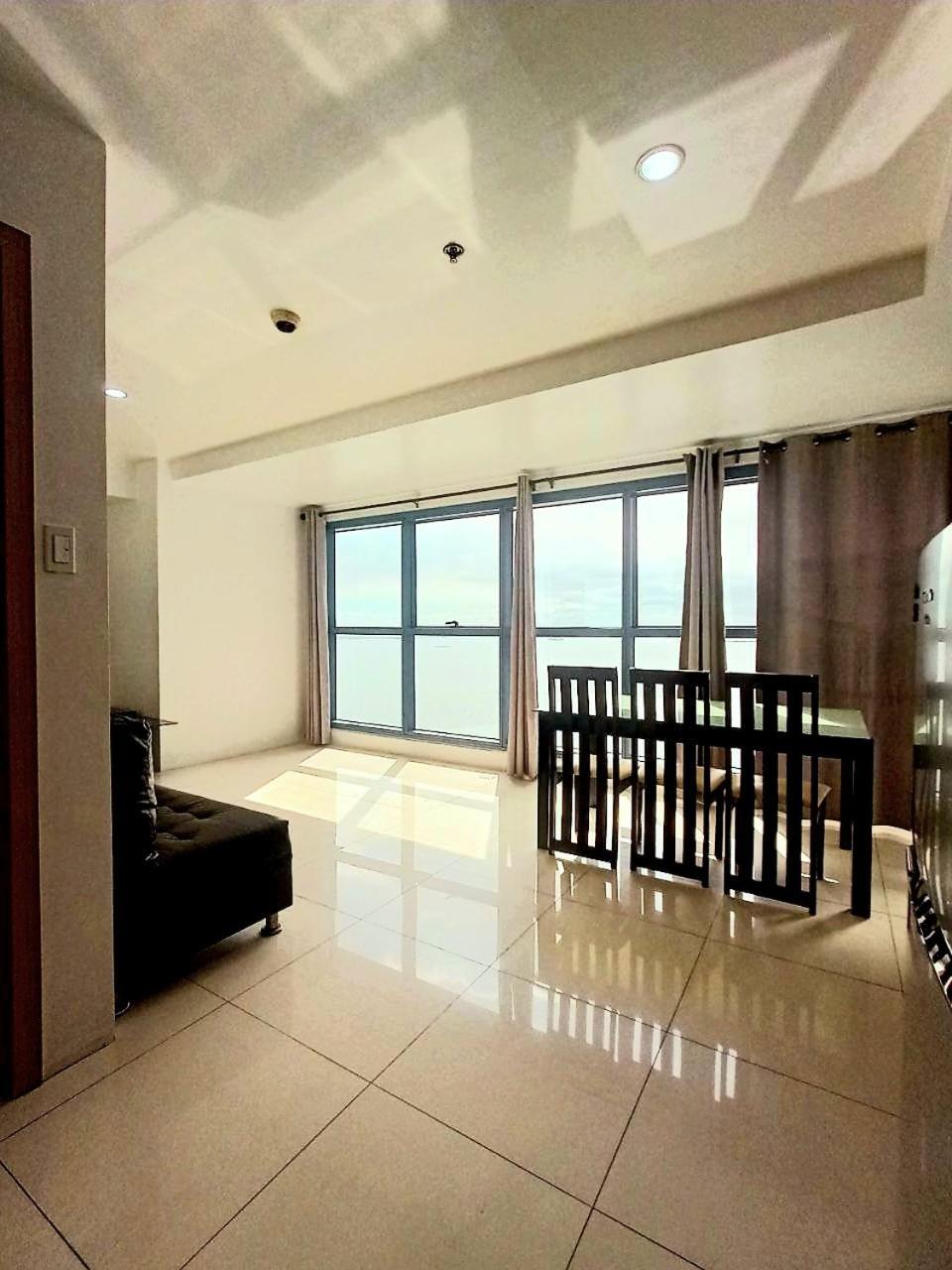 Aparthotel 2 Bedroom In Grand Riviera Infront Of Us Embassy Manila