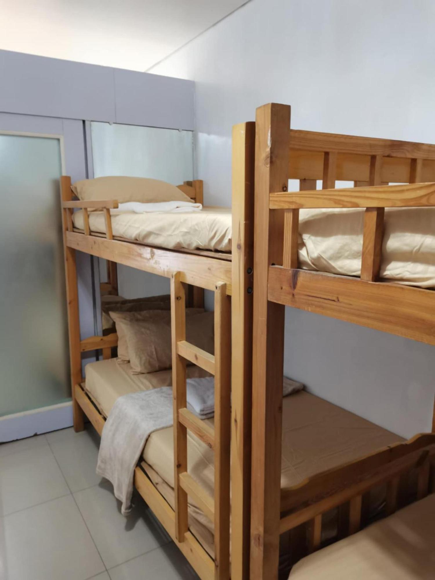 Kys 4 Staycation Mall Of Manila