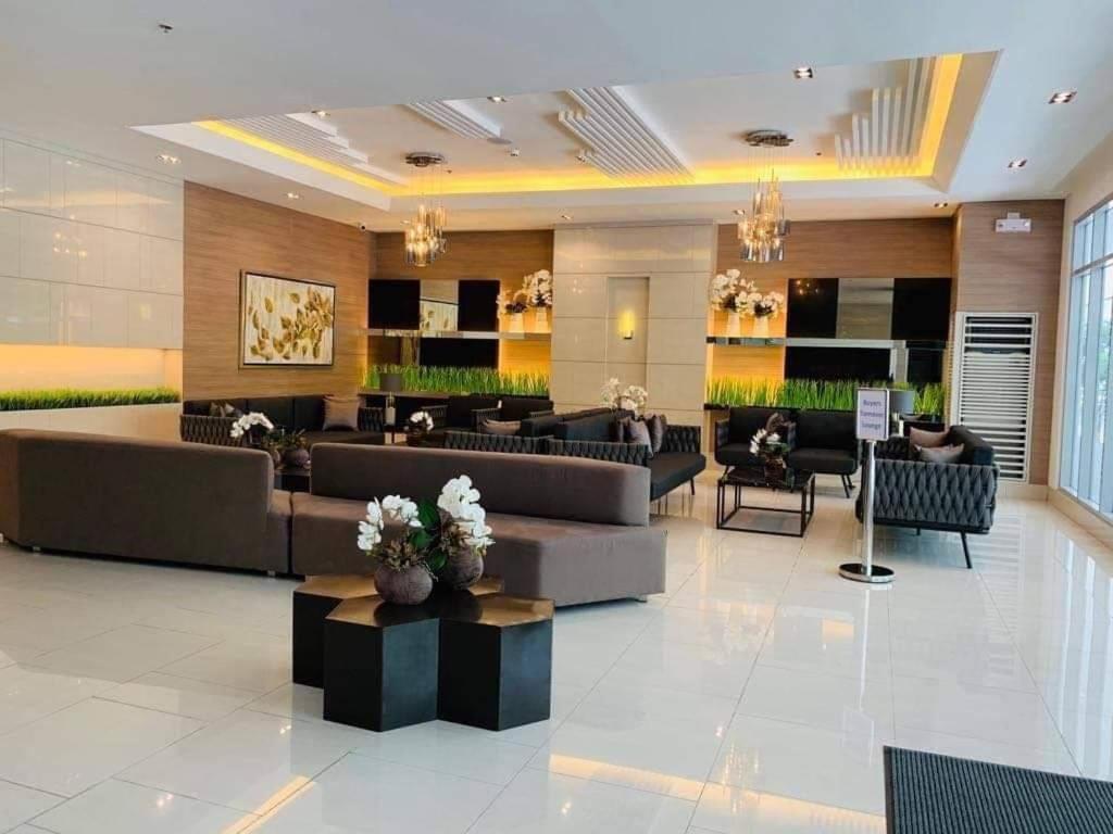 Fern Residences Aparthotel