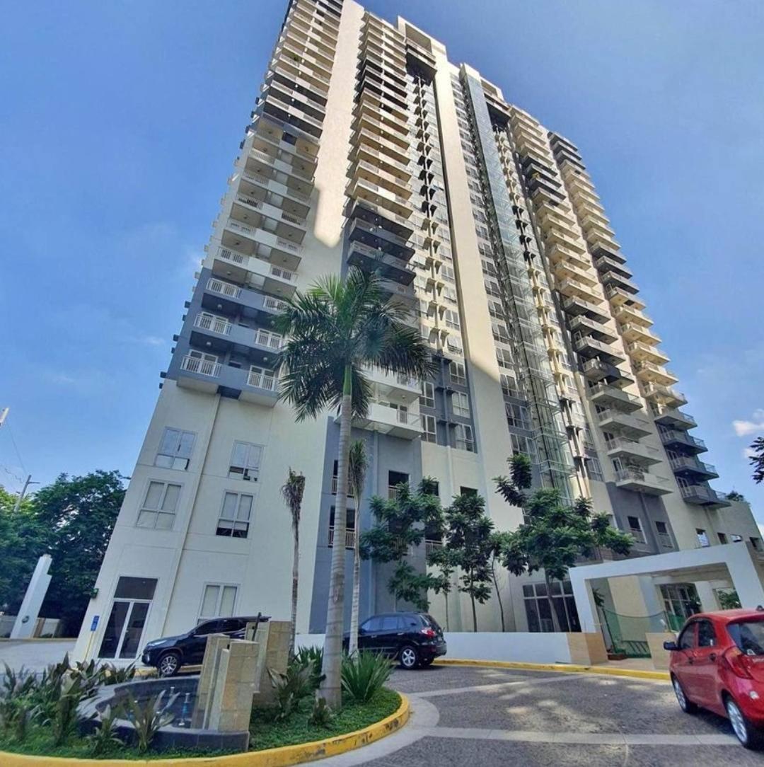 Apartment Spacious Staycation In Pasig Urban Metro Escape